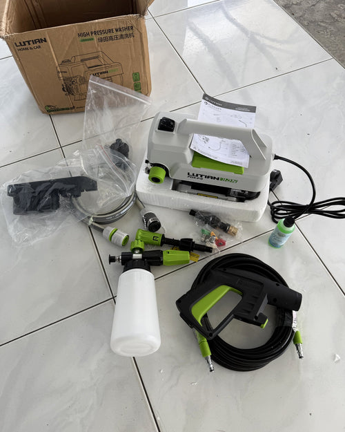 F4 unboxed with its full accessory kit