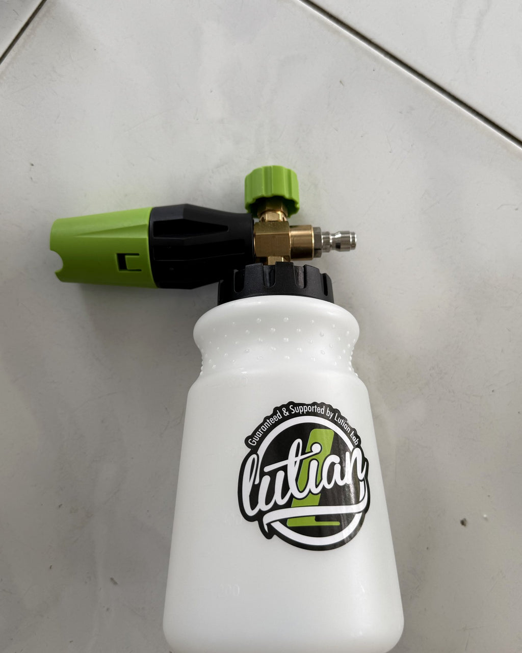 Foam cannon included with the P6 Pro